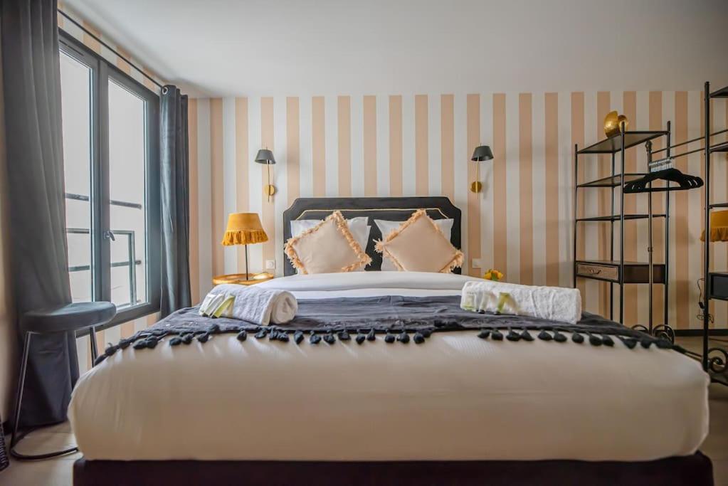 Monsieur Montmartre - Moulin Rouge Residence Paris Room photo